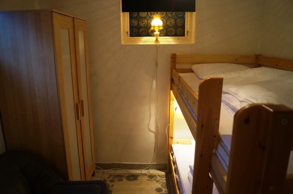 Ferienwohnung Eriks Baedd Och Pentry Hillerstorp Zimmer foto